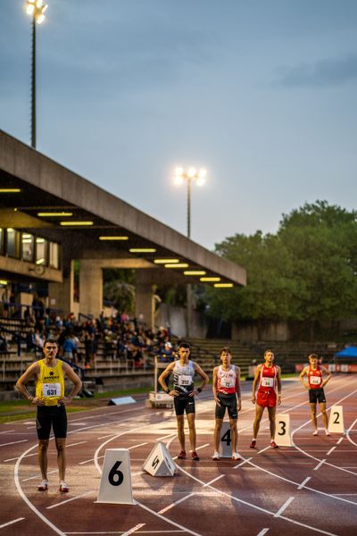 Julius Lawnik (LG Braunschweig), Timothy Erpenbach (TSV Pfungstadt), Christoph Schrick (ASC Darmstadt), Micha Heidenreich (LG Nord Berlin), Marcel Holz (LC Paderborn) am 03.06.2022 waehrend der Sparkassen Gala in Regensburg